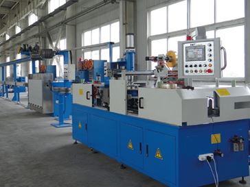 高速電線擠出生產(chǎn)線