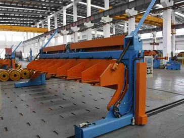 框絞機水平上盤機構(gòu)